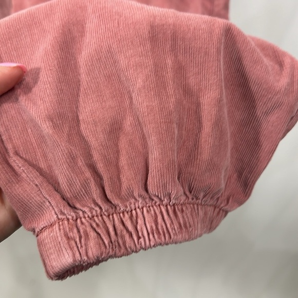 American Eagle super high-rise baggy jogger pink size 8 short. NWT. - Picture 4 of 13